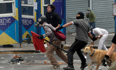 (5 may 2010) Another pic from the action
